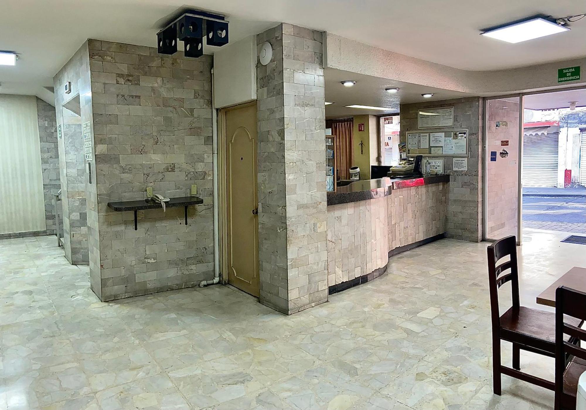 Nuevo Hotel Alameda De Uruapan Uruapan  Екстер'єр фото